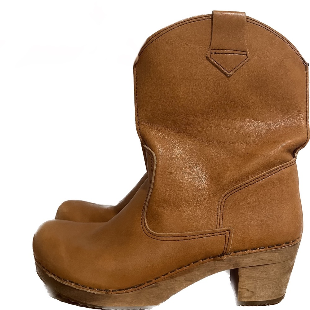 Vintage Sanita leather clogs/booties